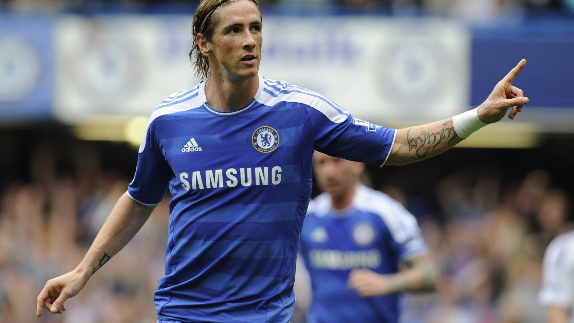 《FIFA》虚拟世界杯,全球玩家汇聚一堂!,fifa足球世界虚拟摇杆是什么